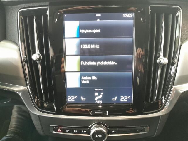 VOLVO V90 2017 D4 AWD Momentum aut / Ilman ADBLUE / jakohihna vaih.