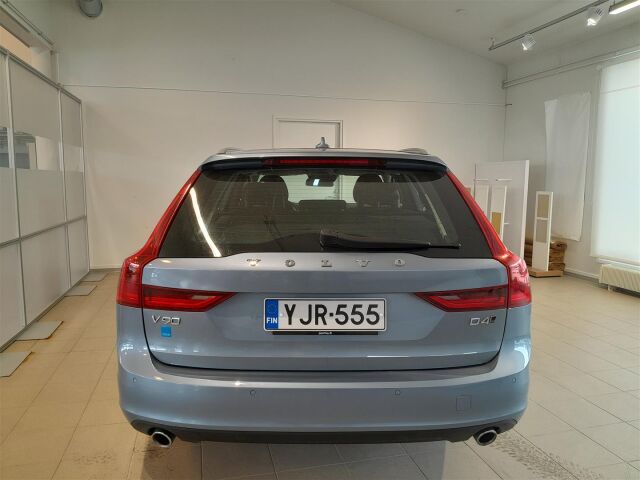 VOLVO V90 2017 D4 AWD Momentum aut / Ilman ADBLUE / jakohihna vaih.