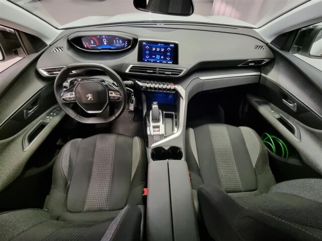 PEUGEOT 3008 2018 Active PureTech 130 Automaatti /Vetokoukku / M-Lämmitin
