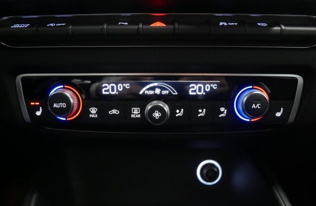 AUDI A3 2018 Sportback Pro Business Sport Edition 2,0 TFSI 140 kW quattro S tronic / Keyless / Webasto / ACC