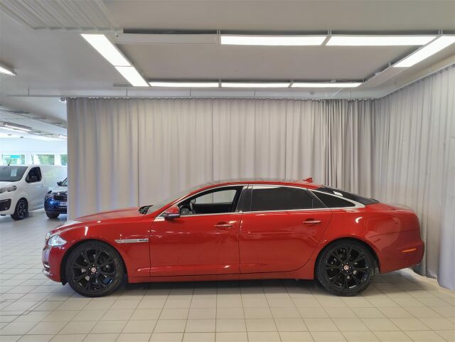 JAGUAR XJ 2015 3,0 V6 TD 275 Portfolio LWB *Lang-malli Huikeilla varusteilla*