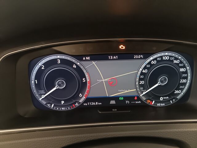 VOLKSWAGEN Golf 2018 Variant Alltrack 2,0 TDI 135 kW (184 hv) 4MOTION DSG-automaatti Winter Edition
