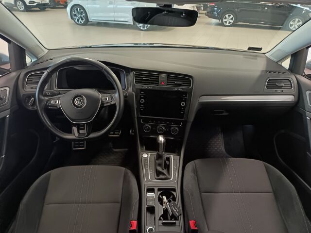 VOLKSWAGEN Golf 2018 Variant Alltrack 2,0 TDI 135 kW (184 hv) 4MOTION DSG-automaatti Winter Edition