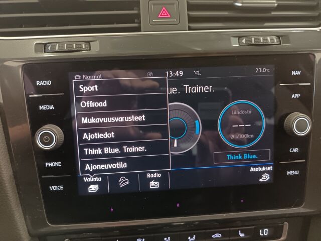 VOLKSWAGEN Golf 2018 Variant Alltrack 2,0 TDI 135 kW (184 hv) 4MOTION DSG-automaatti Winter Edition
