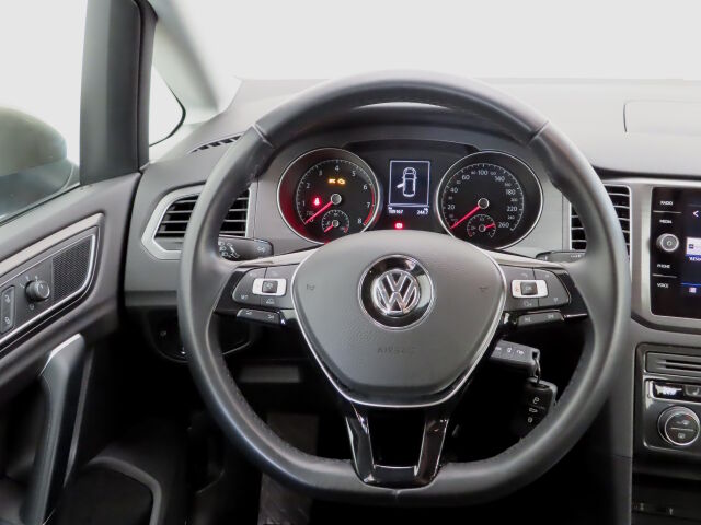 Volkswagen Golf Sportsvan 2018 Comfortline 1,5 TSI EVO 96 kW (130 hv) Football Edition