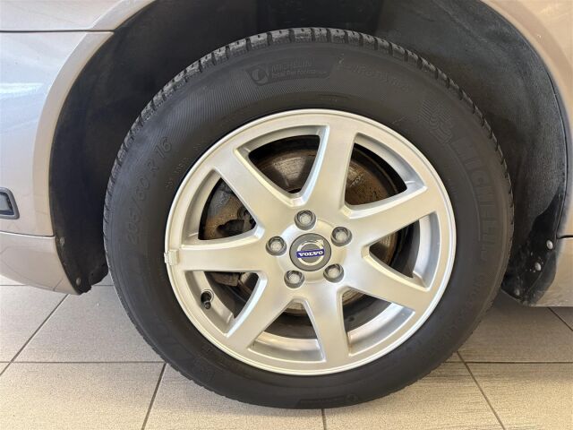 VOLVO S80 2010 2,4D Momentum aut