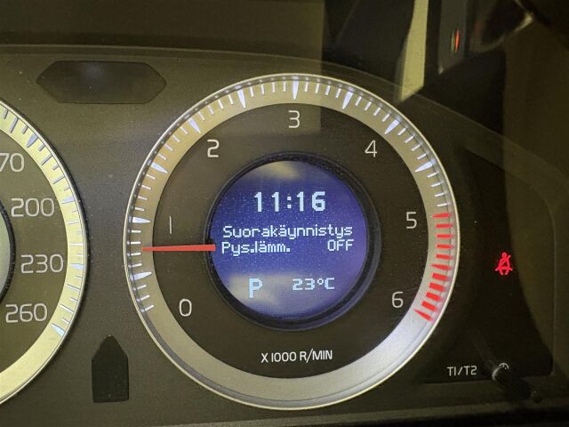 VOLVO S80 2010 2,4D Momentum aut