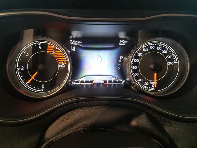 JEEP Cherokee 2018 2,2 MultiJet 200hv AT9 4WD 2.2 MultiJet 200hv AT9 4WD Limited