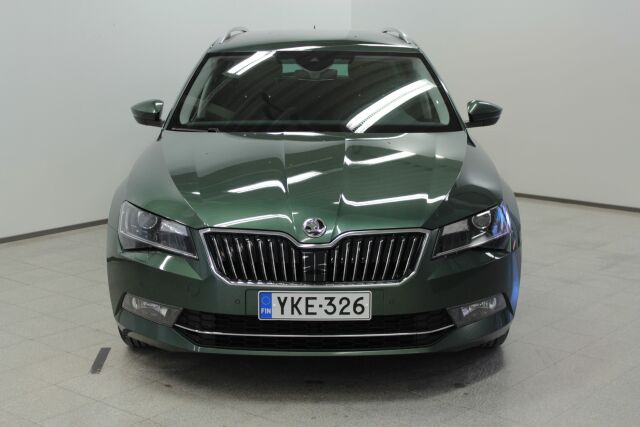 SKODA Superb 2018 Combi 1,4 TSI ACT Style BusinessLine DSG Autom.