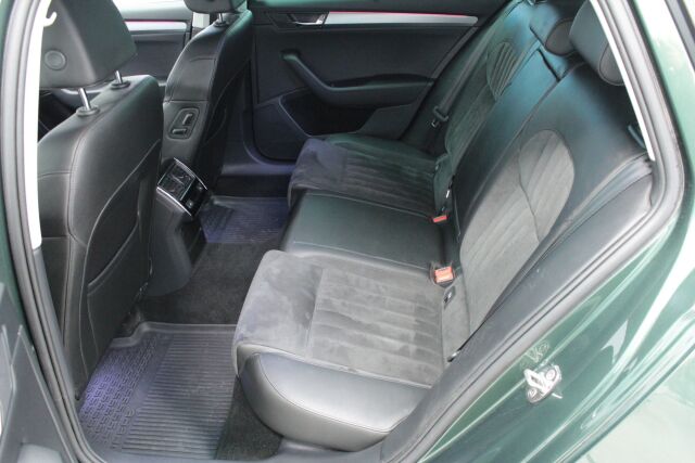 SKODA Superb 2018 Combi 1,4 TSI ACT Style BusinessLine DSG Autom.