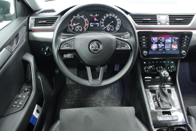 SKODA Superb 2018 Combi 1,4 TSI ACT Style BusinessLine DSG Autom.