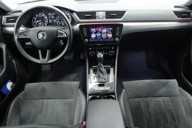 SKODA Superb 2018 Combi 1,4 TSI ACT Style BusinessLine DSG Autom.