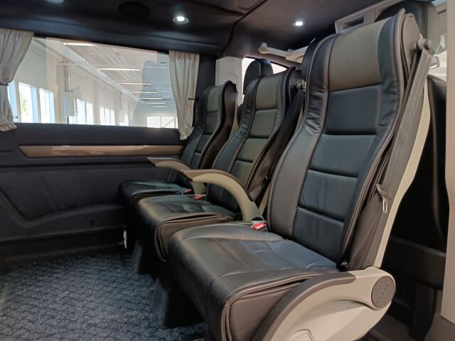 VOLKSWAGEN Crafter 2019 35  BUSSI  2,0 TDI 130 kW 4Motion 8at,**NO NYT ON ALVILLINEN HARVINAISUUS HETI TOIMITUKSEEN**