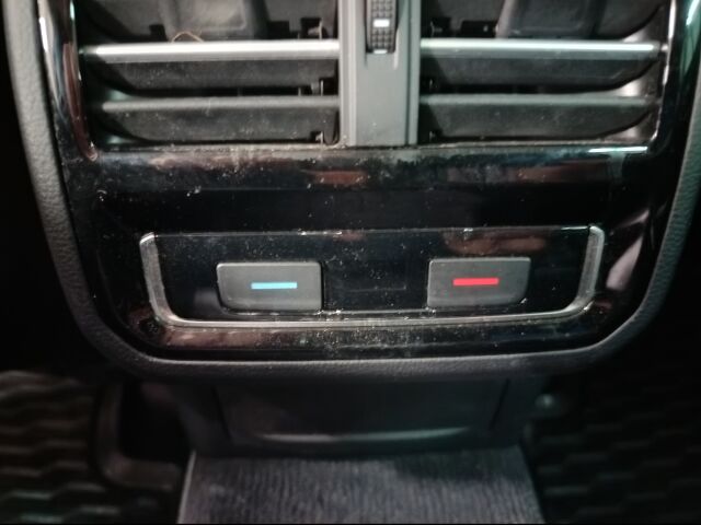 VOLKSWAGEN Passat 2015 Variant Highline 2,0 TDI 140 kW (190 hv) 4MOTION DSG-automaatti