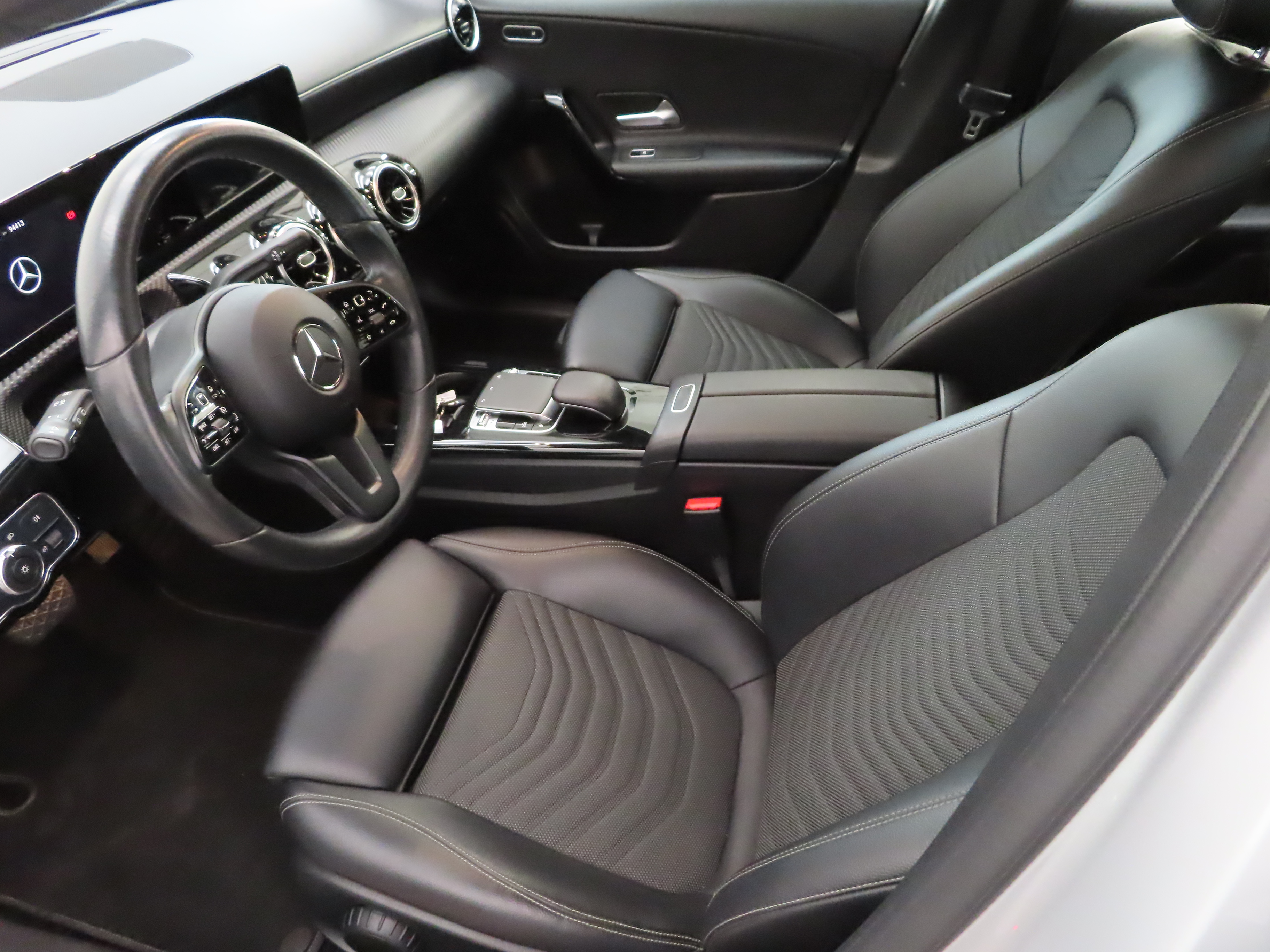 Mercedes-Benz A 2018, kuva 7/10