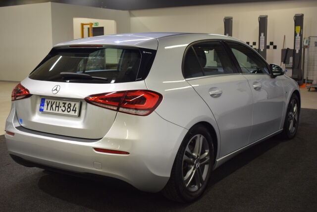 MERCEDES-BENZ A 2018 200 A Launch Edition Style * Just huollettu*