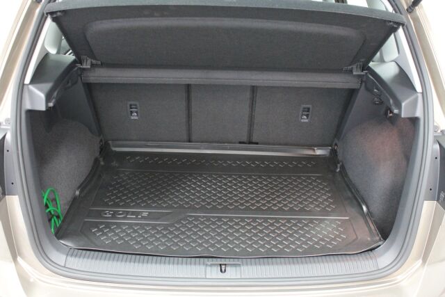 VOLKSWAGEN Golf Sportsvan 2018 Comfortline 1,5 TSI EVO 96 kW (130 hv)