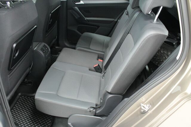 VOLKSWAGEN Golf Sportsvan 2018 Comfortline 1,5 TSI EVO 96 kW (130 hv)