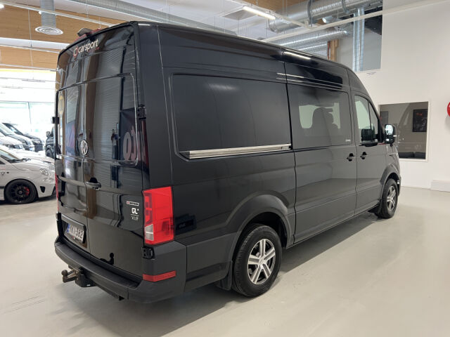 VOLKSWAGEN Crafter 2020 2.0TDI 177HV 4X4 AUT MA SIS ALV BUSINESS GL*Webasto *Koukku *2+2+3 Hlö