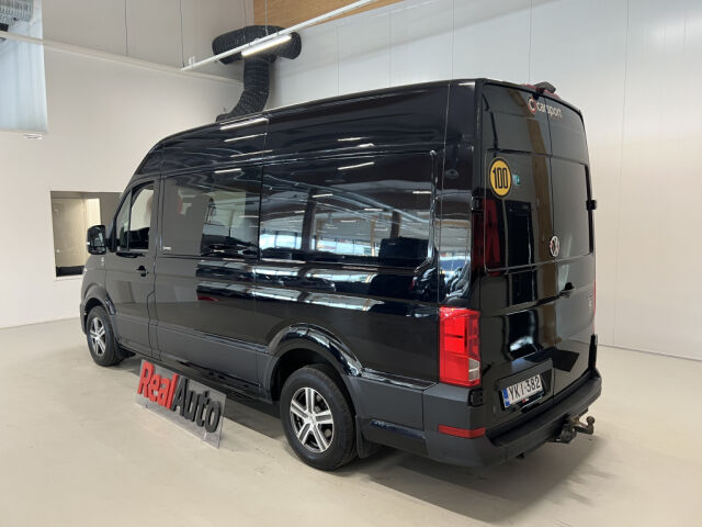 VOLKSWAGEN Crafter 2020 2.0TDI 177HV 4X4 AUT MA SIS ALV BUSINESS GL*Webasto *Koukku *2+2+3 Hlö