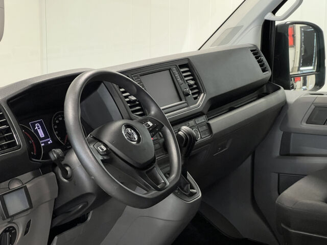 VOLKSWAGEN Crafter 2020 2.0TDI 177HV 4X4 AUT MA SIS ALV BUSINESS GL*Webasto *Koukku *2+2+3 Hlö