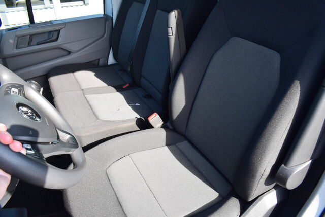 Volkswagen Crafter 2020 35 umpipakettiauto 2,0 TDI 130 kW, 3640