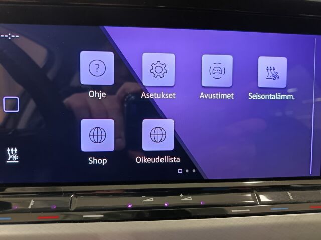 VOLKSWAGEN Golf 2020 First Edition 1,5 eTSI 110 kW (MHEV) DSG-aut.**HIENO SUOSIKKI KAIKILLA MAUSTEILLA*WEBASTO YM..