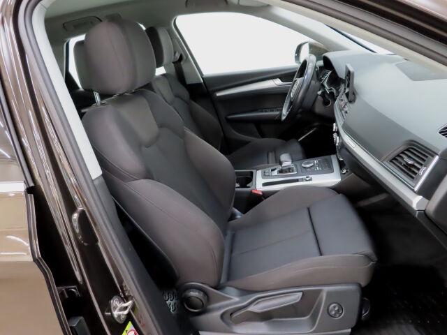 Audi Q5 2020 Launch Edition 55 TFSI e quattro S tronic