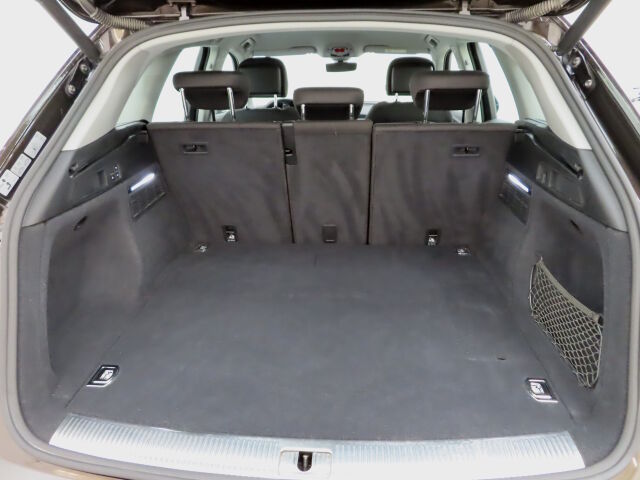 Audi Q5 2020 Launch Edition 55 TFSI e quattro S tronic