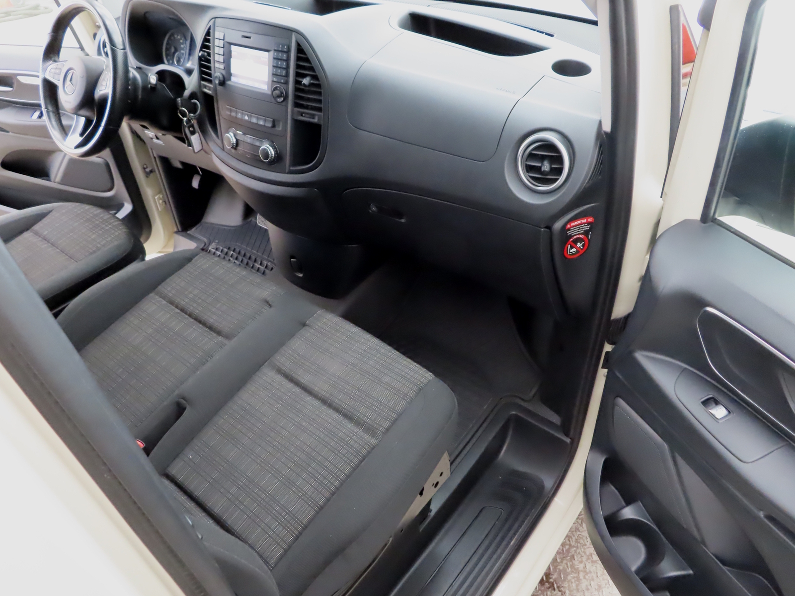 Mercedes-Benz Vito 2020, kuva 6/10