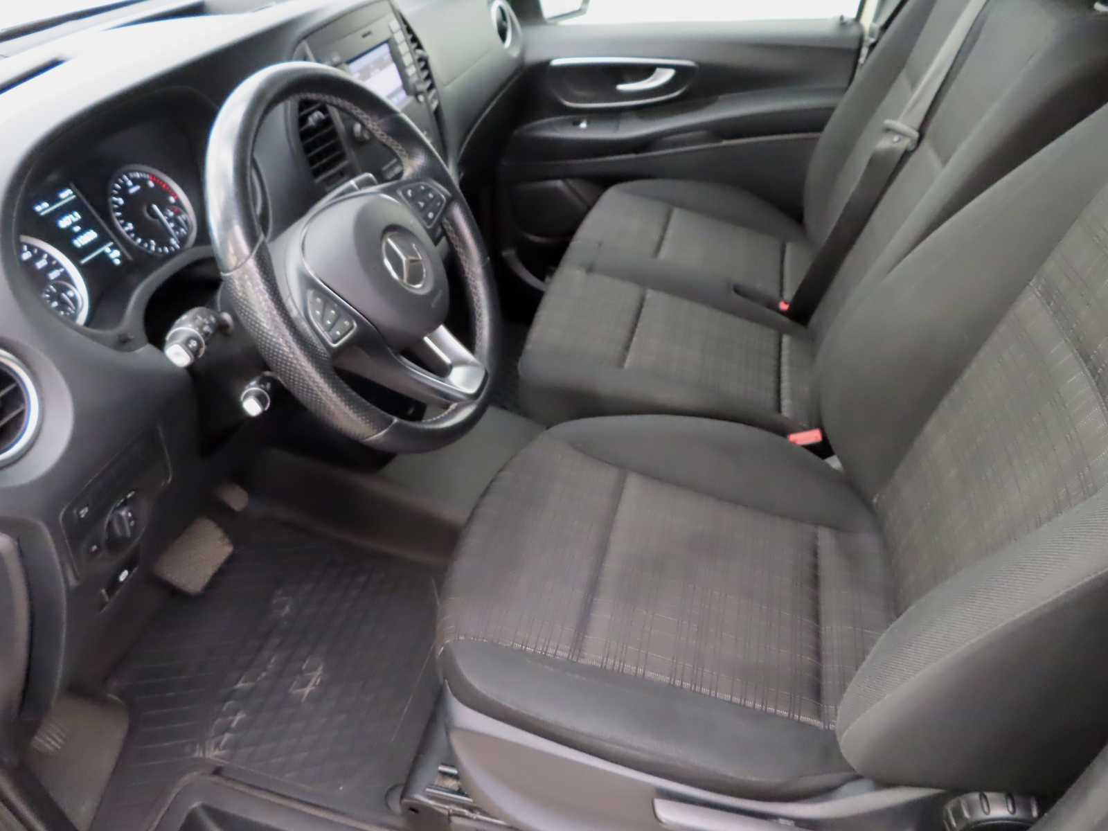 Mercedes-Benz Vito 2020, kuva 5/10