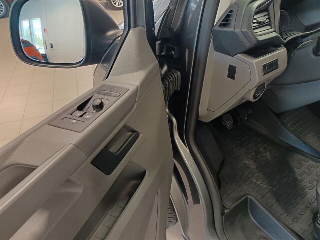 VOLKSWAGEN TRANSPORTER 2021 umpipakettiauto 2,0 TDI 66 kW PRO