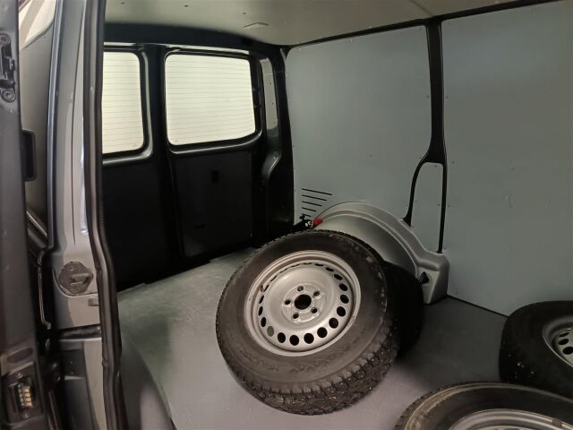 VOLKSWAGEN TRANSPORTER 2021 umpipakettiauto 2,0 TDI 66 kW PRO