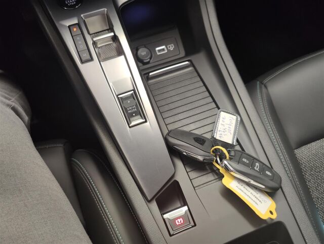 PEUGEOT 308 2022 Active Pack Launch Edition PureTech 130 EAT8-automaatti  * 1 omistaja *