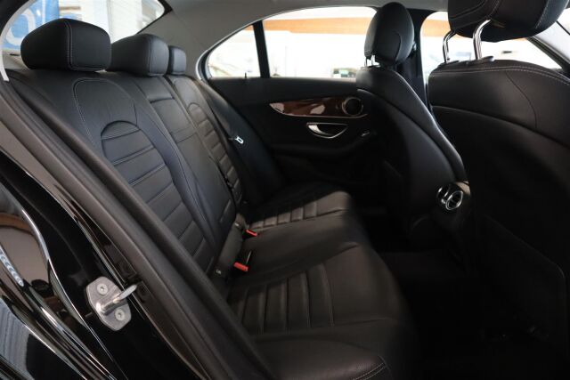 MERCEDES-BENZ C 2016 350 e A Premium Business