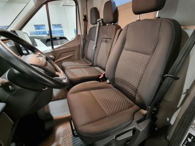 Ford Transit 2022 Van 350 2,0 TDCi 130 hv M6 Etuveto Trend L3H2 4,43 / Pa-Lämmitin / P-Kamera / Koukku