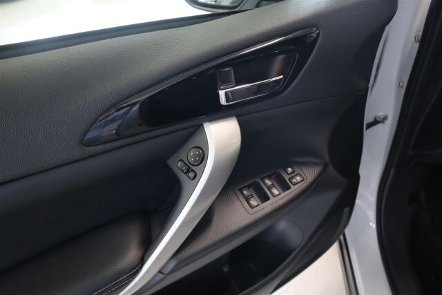 MITSUBISHI Eclipse Cross 2022 2.4 PHEV Invite Plus 4WD