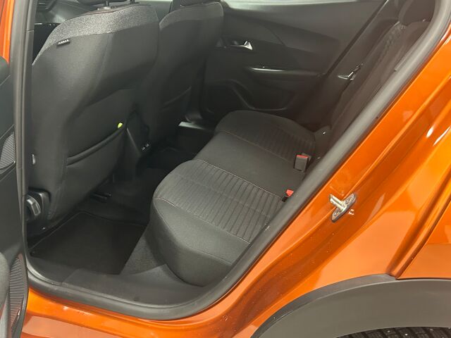 PEUGEOT e-2008 2022 Active Pack 50 kWh 136 Automaatti