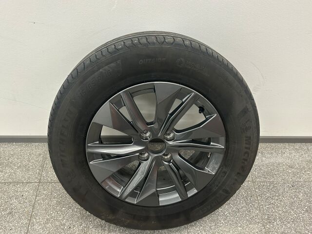 PEUGEOT e-2008 2022 Active Pack 50 kWh 136 Automaatti