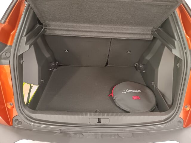 PEUGEOT e-2008 2022 Active Pack 50 kWh 136 Automaatti