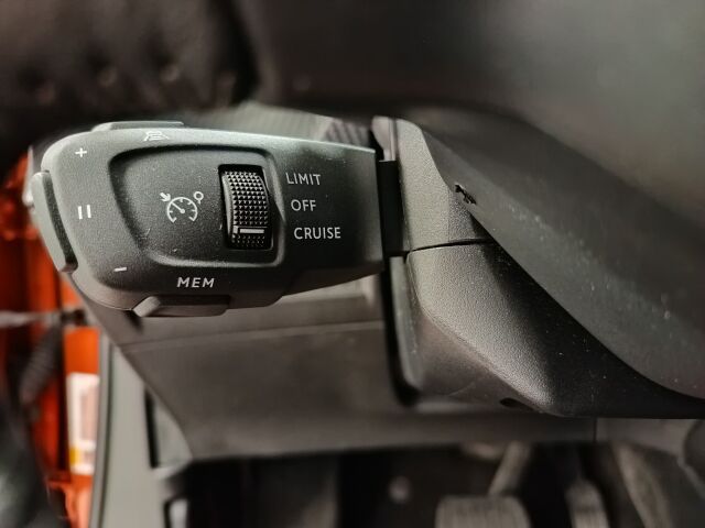 PEUGEOT 2008 2022 Allure Pack PureTech 130 EAT8-automaatti