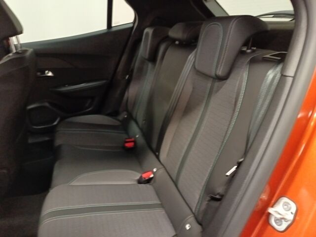 PEUGEOT 2008 2022 Allure Pack PureTech 130 EAT8-automaatti