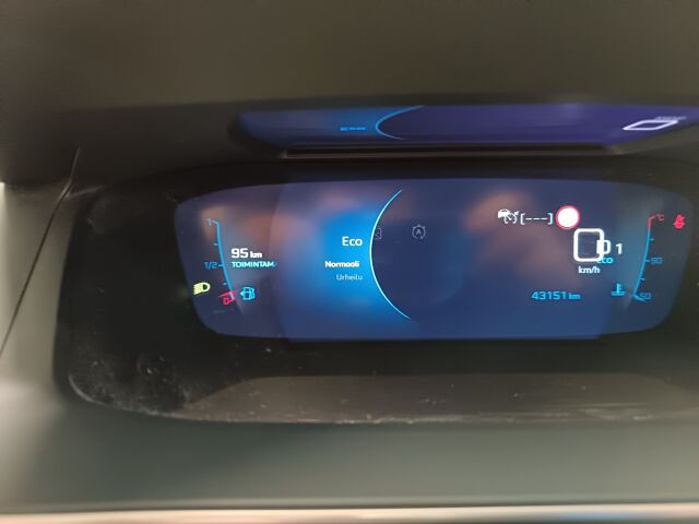 PEUGEOT 2008 2022 Allure Pack PureTech 130 EAT8-automaatti