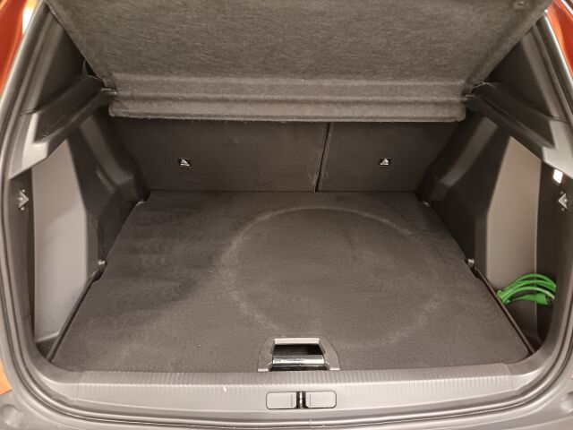 PEUGEOT 2008 2022 Allure Pack PureTech 130 EAT8-automaatti