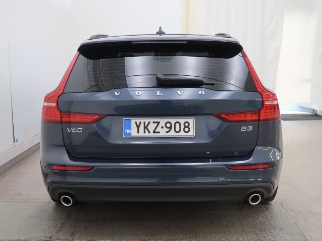 Volvo V60 2022 B3 MHEV Momentum Edition DCT Automaatti
