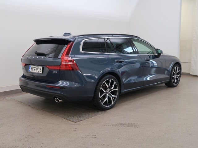 Volvo V60 2022 B3 MHEV Momentum Edition DCT Automaatti
