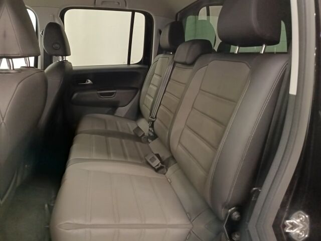 VOLKSWAGEN Amarok 2019 DC Highline 3,0 TDI 150kW Autom. 4MOTION 3080kg "B&W"*HARVINAISTA HERKKUA 5-PAIKKAISENA* OSTA POIS!