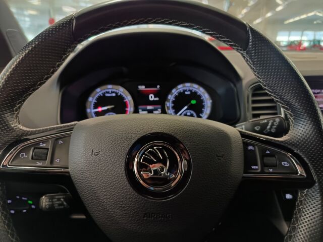 SKODA Karoq 2019 1,5 TSI 4x4 SportLine Edition DSG Autom.