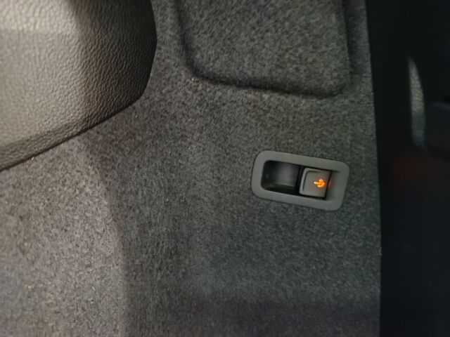 SKODA Karoq 2019 1,5 TSI 4x4 SportLine Edition DSG Autom.