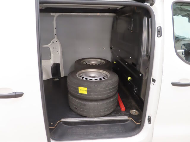 Opel Vivaro 2022 Van Comfort L 145 D Turbo Automaatti SIS. ALV